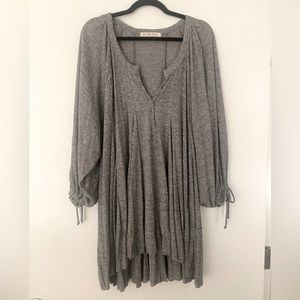 Free People (We The Free) Gray Tunic - Size Small